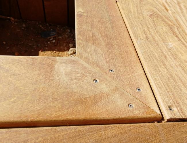 Création de terrasse en bois exotique à Billy le Grand 51400 ( 51 secteur Marne ).